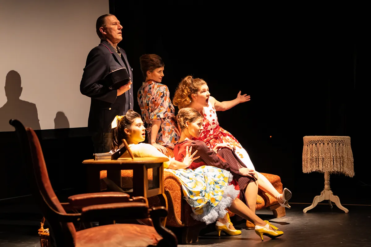 Szene aus dem Theater BAAL