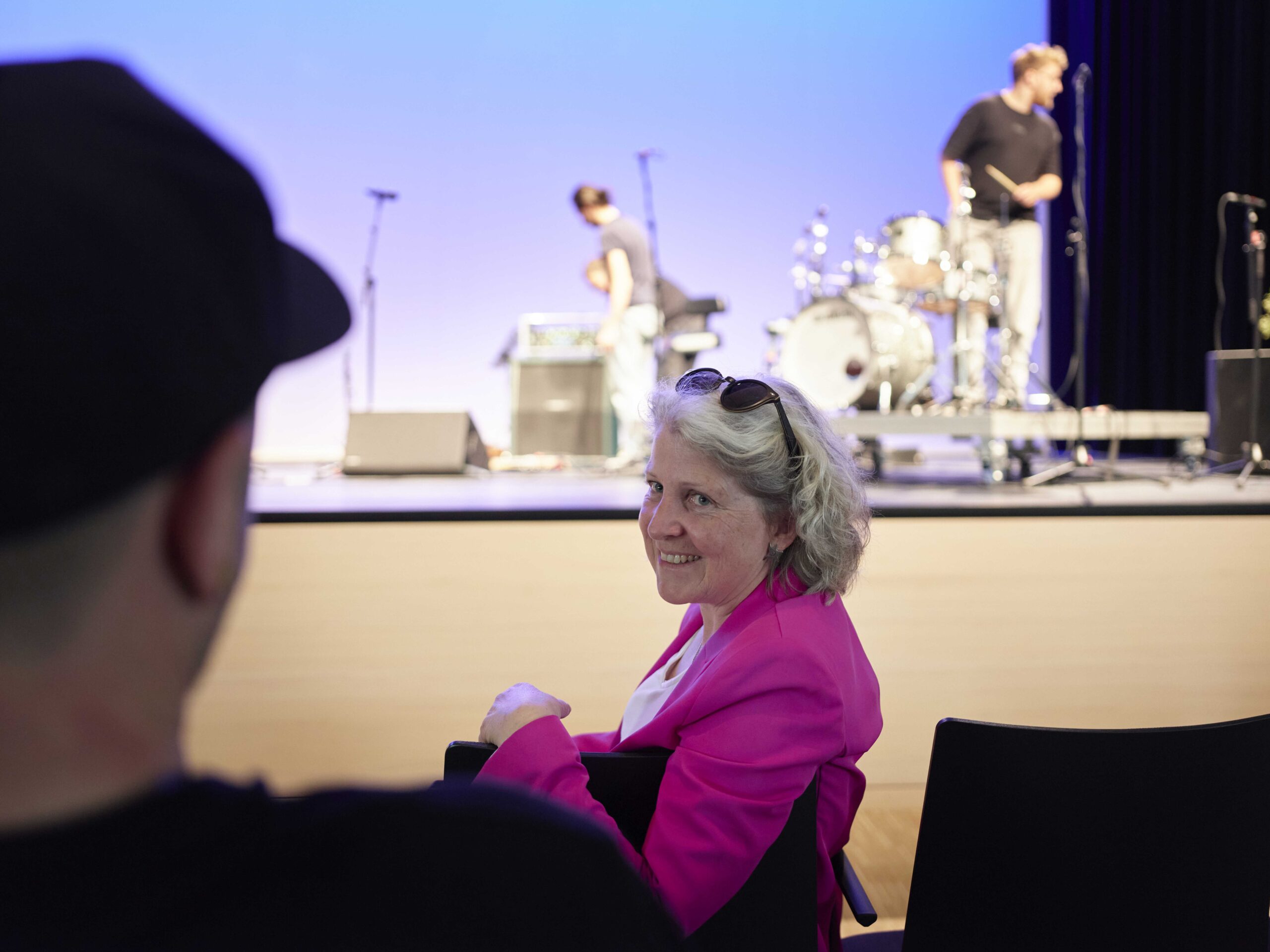 Annett im Saal